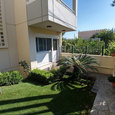 Cozy Apartments Near The Airport Artemida  Bagian luar foto