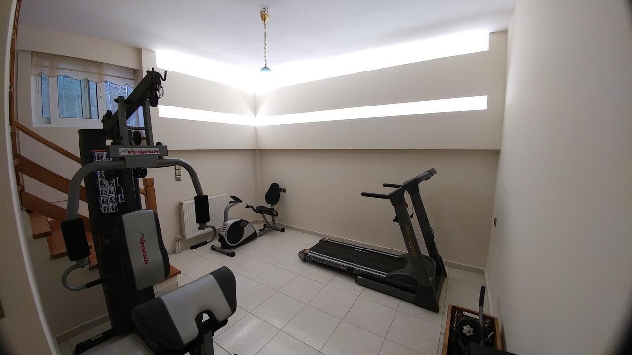 Cozy Apartments Near The Airport Artemida  Bagian luar foto
