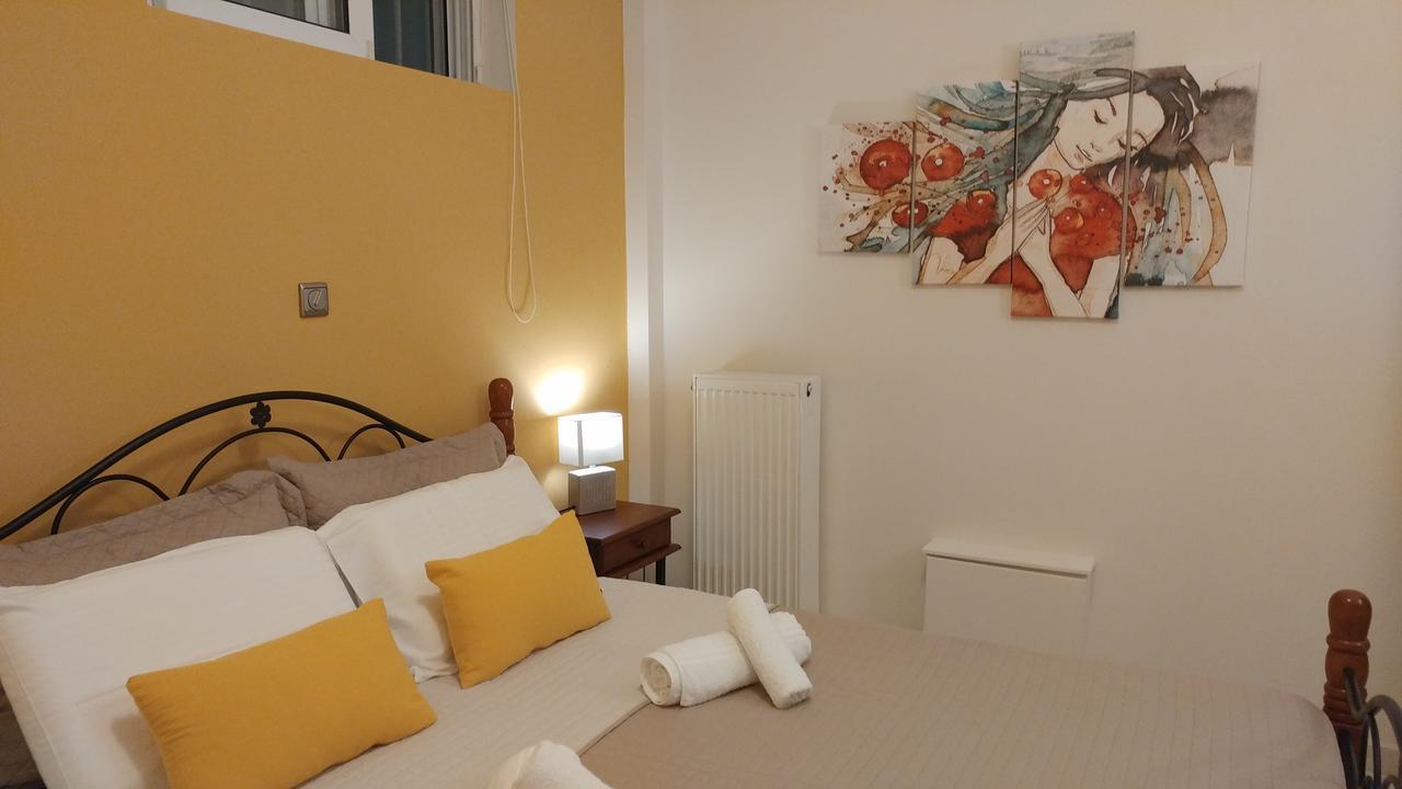 Cozy Apartments Near The Airport Artemida  Bagian luar foto