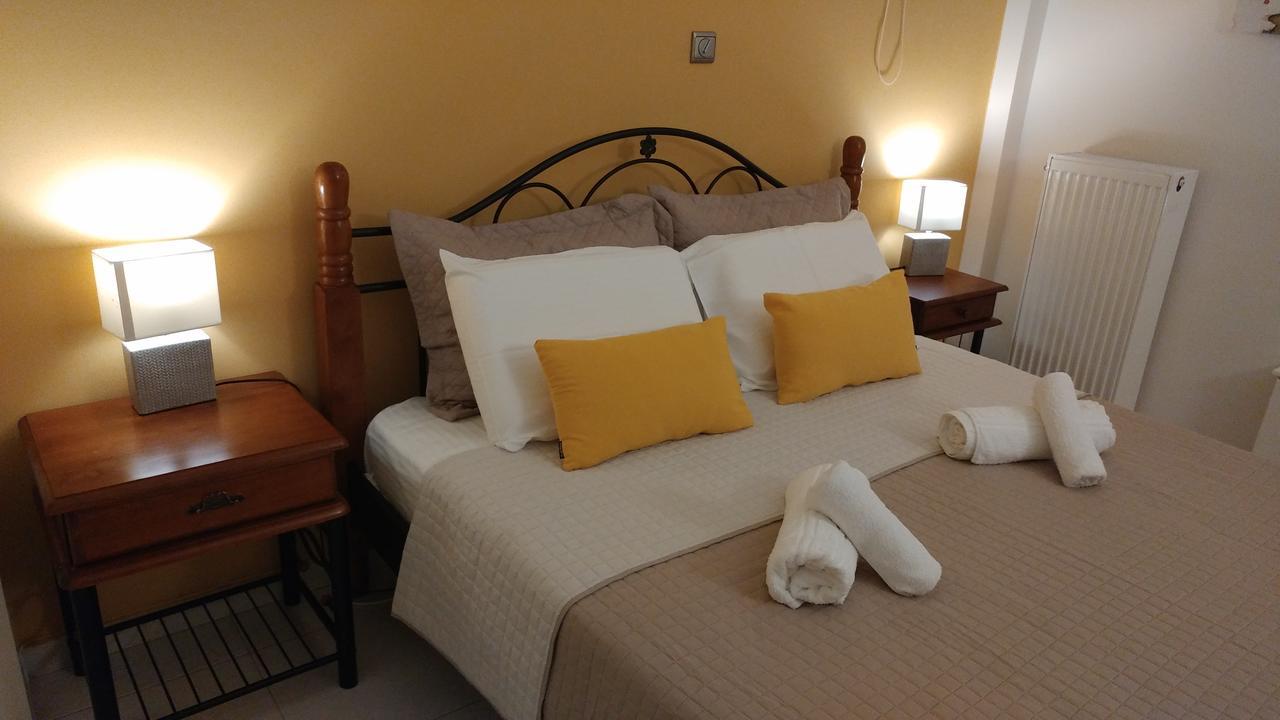 Cozy Apartments Near The Airport Artemida  Bagian luar foto