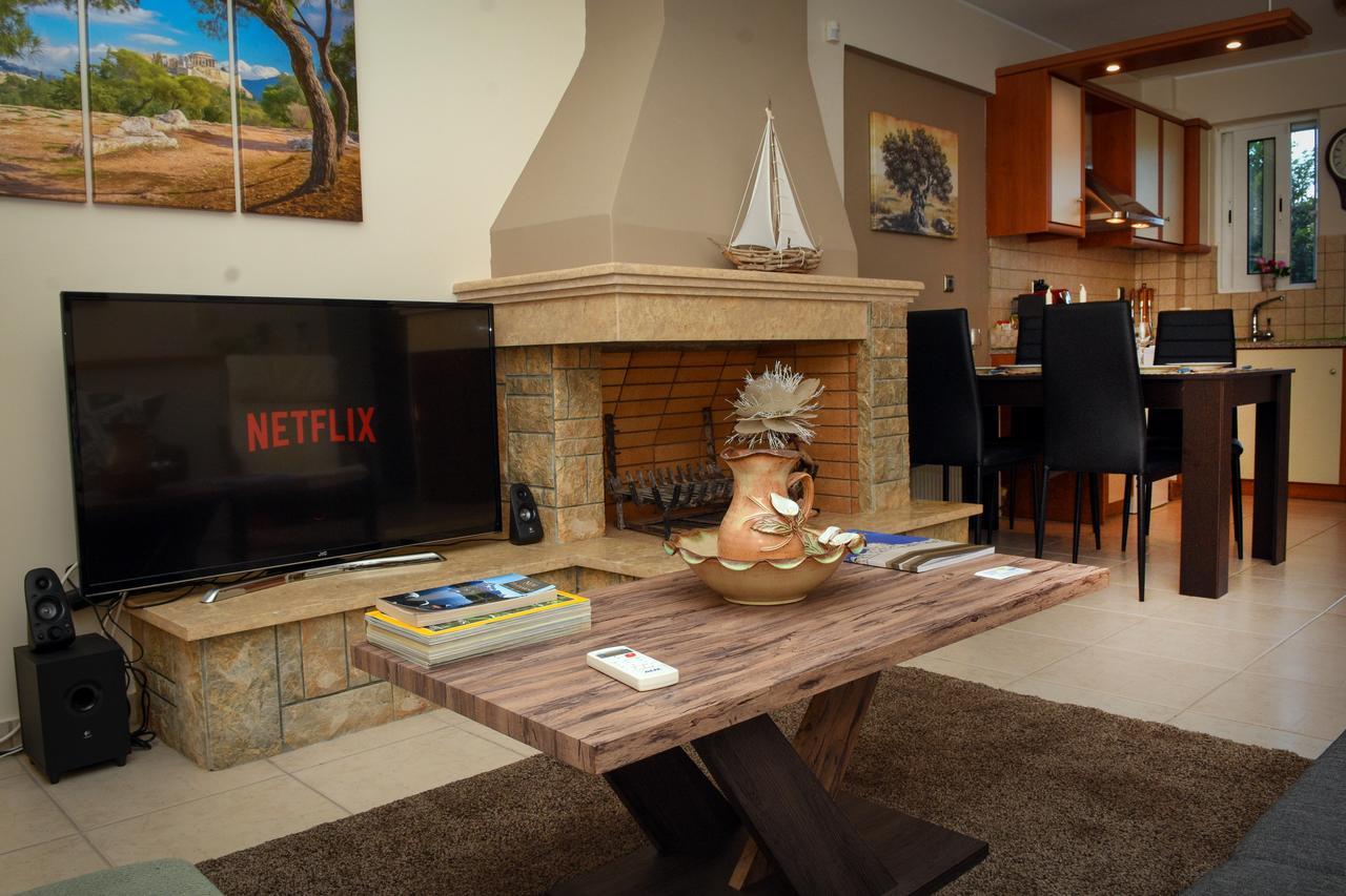 Cozy Apartments Near The Airport Artemida  Bagian luar foto